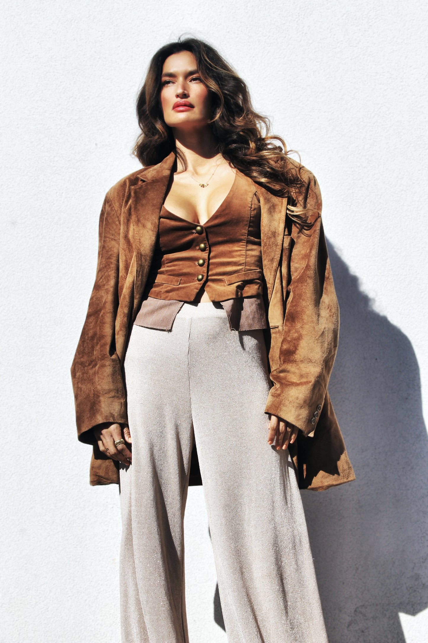 LOWKEY LUXE oversized + suede blazer, size 44R (fits like an XL) *GENUINE LEATHER >> caramel