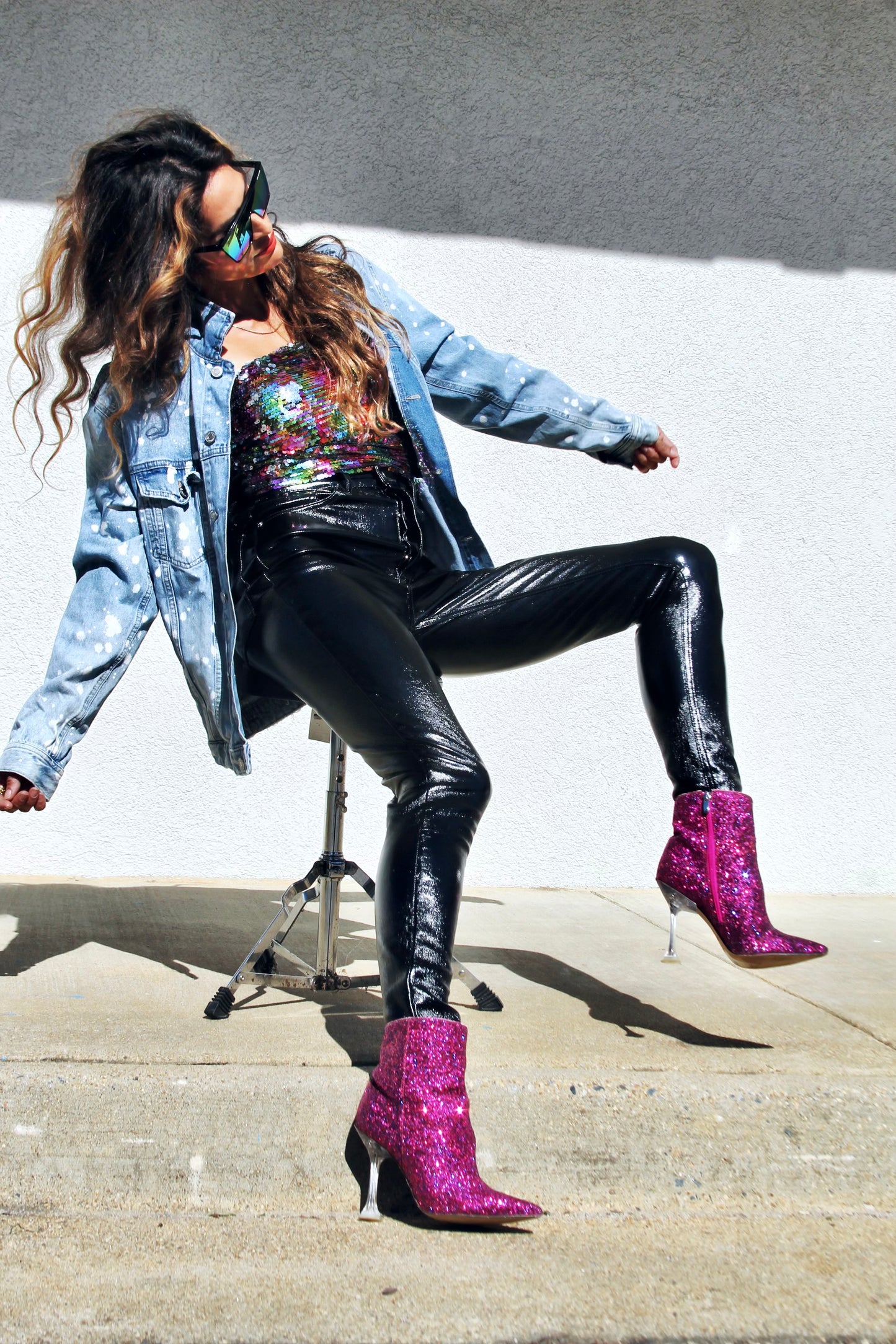 MUSE hand painted + bleach splatter denim jacket, medium *FOXY FABLE ORIGINAL + FOXY FAVE* >> light wash