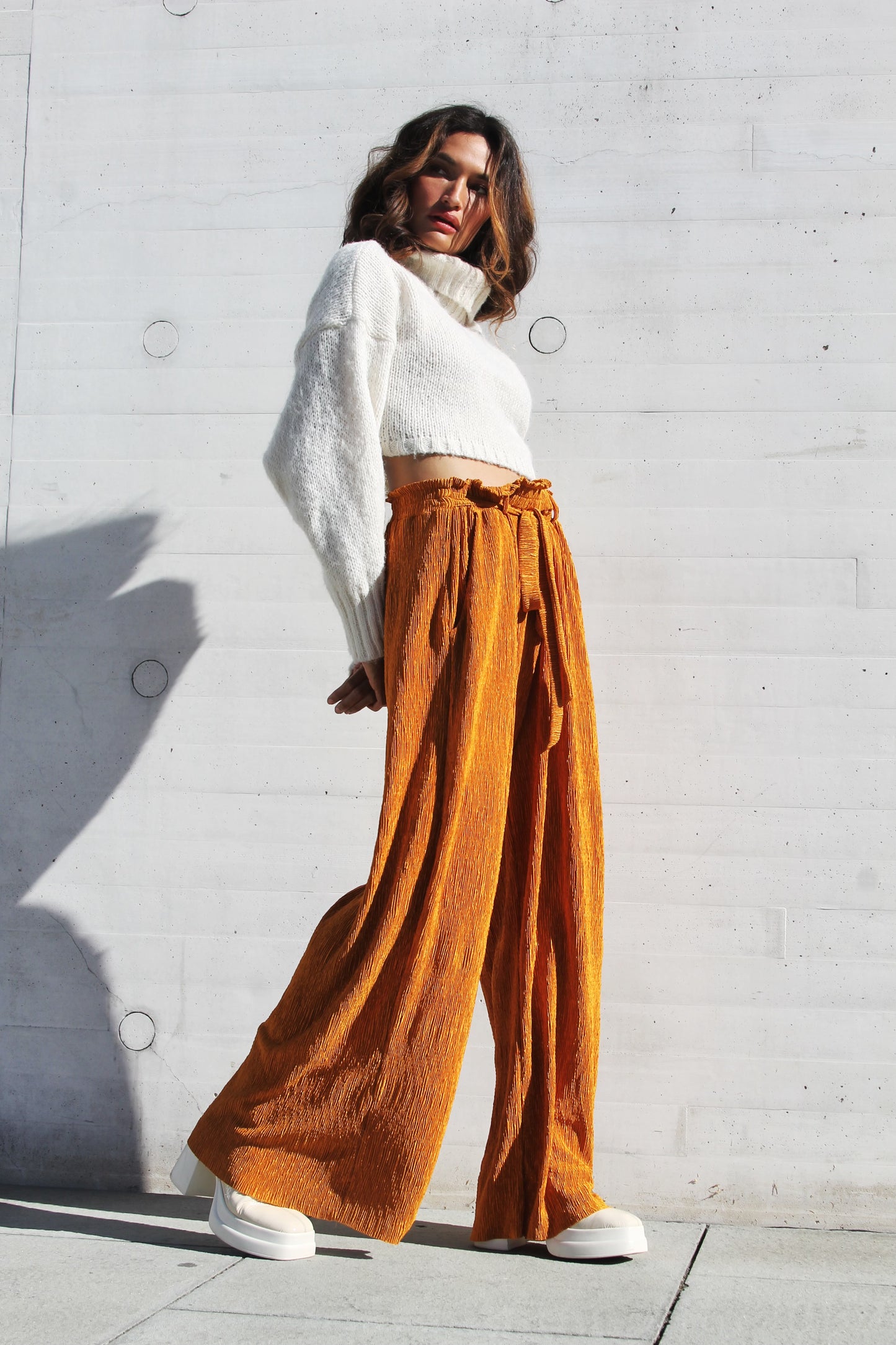 INNER LIGHT wide leg + high waist pants, large >>amber glow