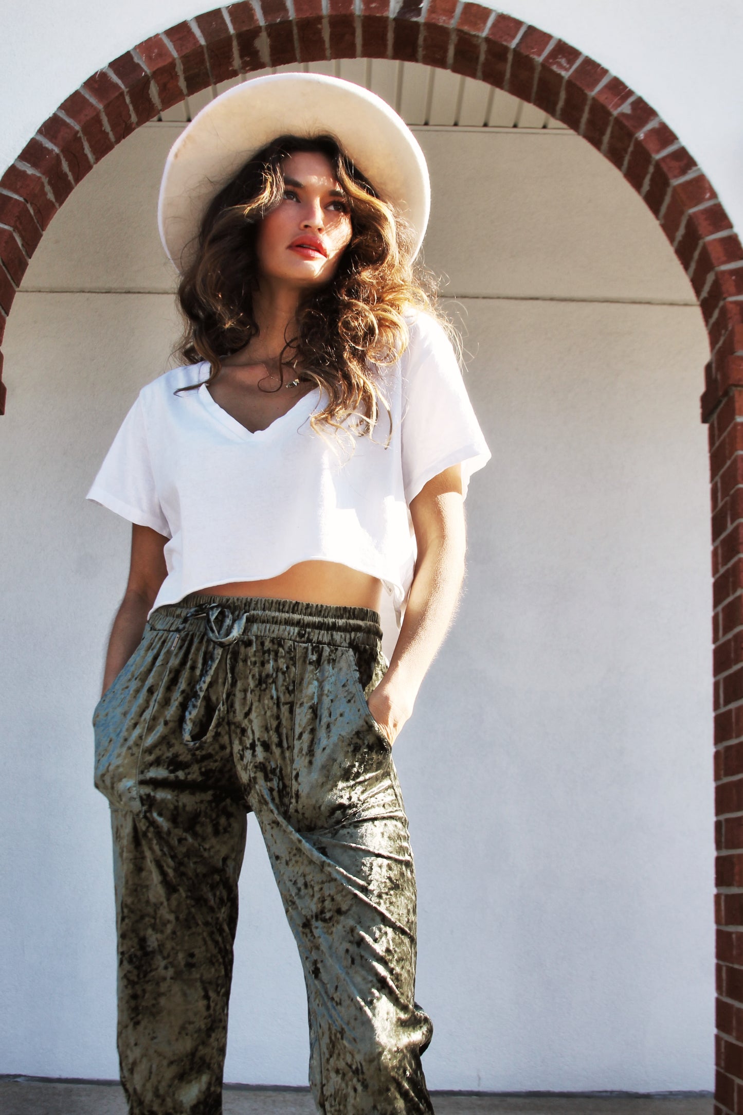 GLAMLETIC velvet joggers, medium >> sage
