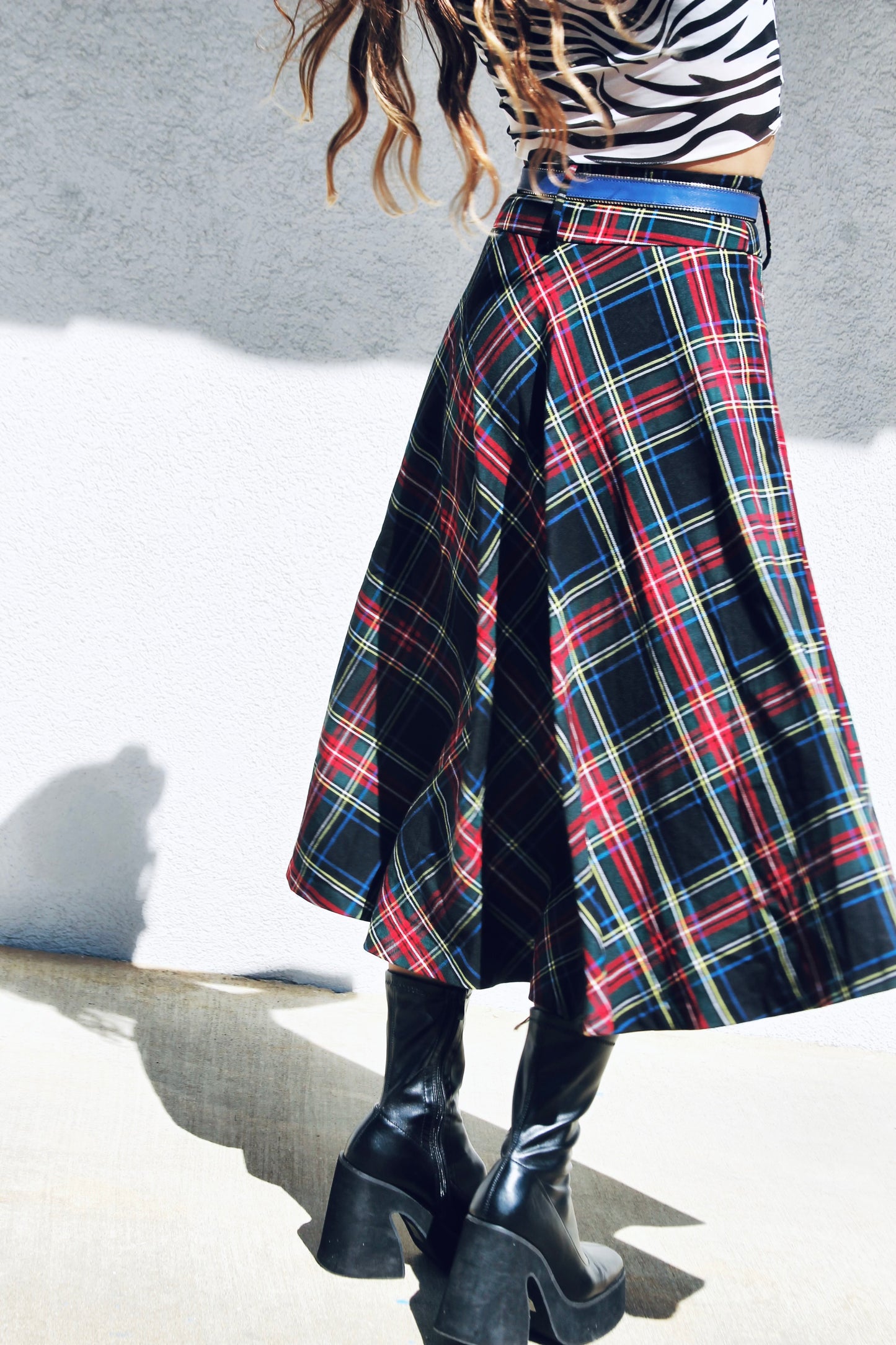 FULL GLAMBITION plaid a-line + midi skirt, small >> plaid