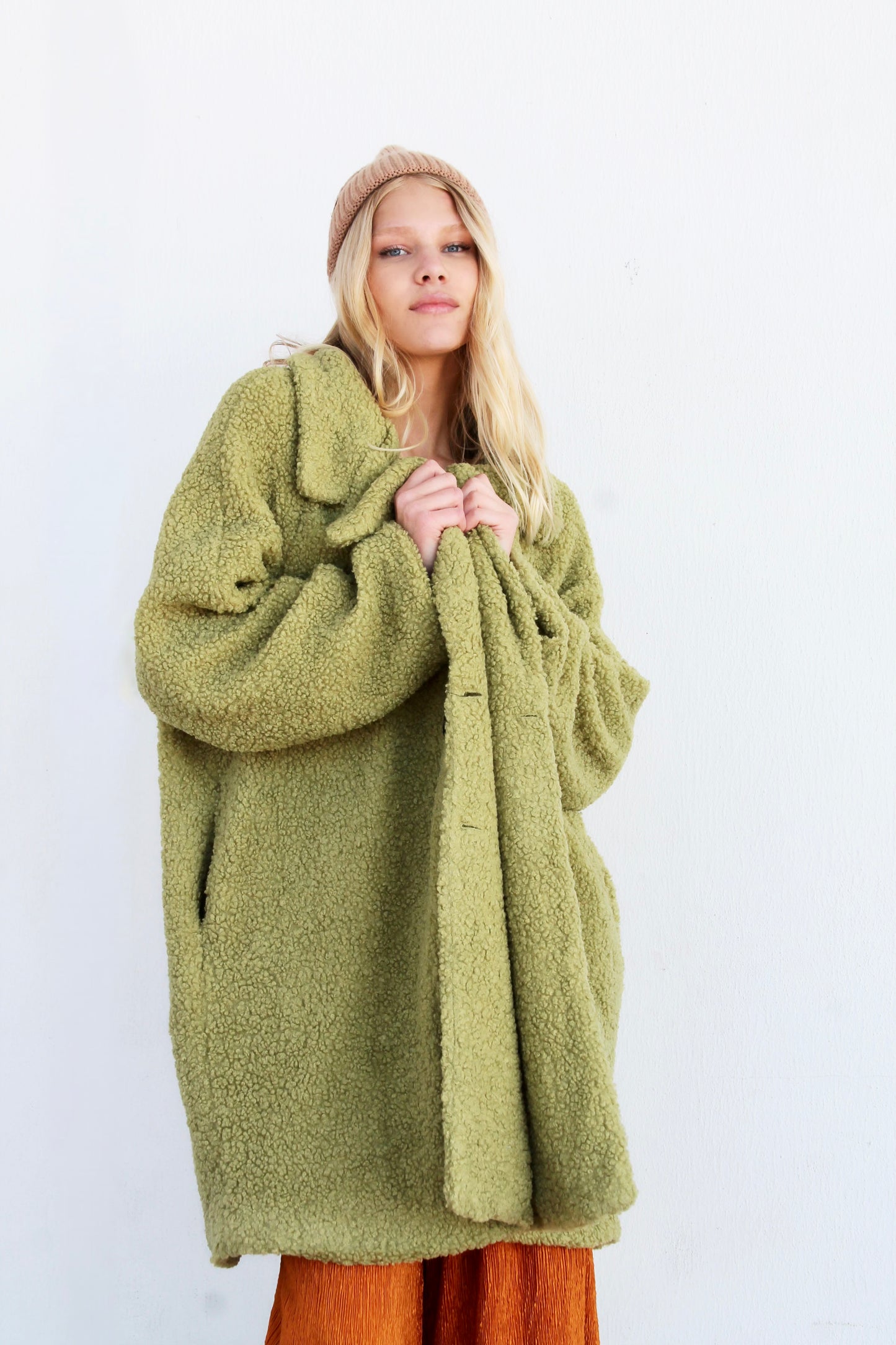 COZY LIFE olive sherpa teddy bear coat, 3XL (perfectly oversized)