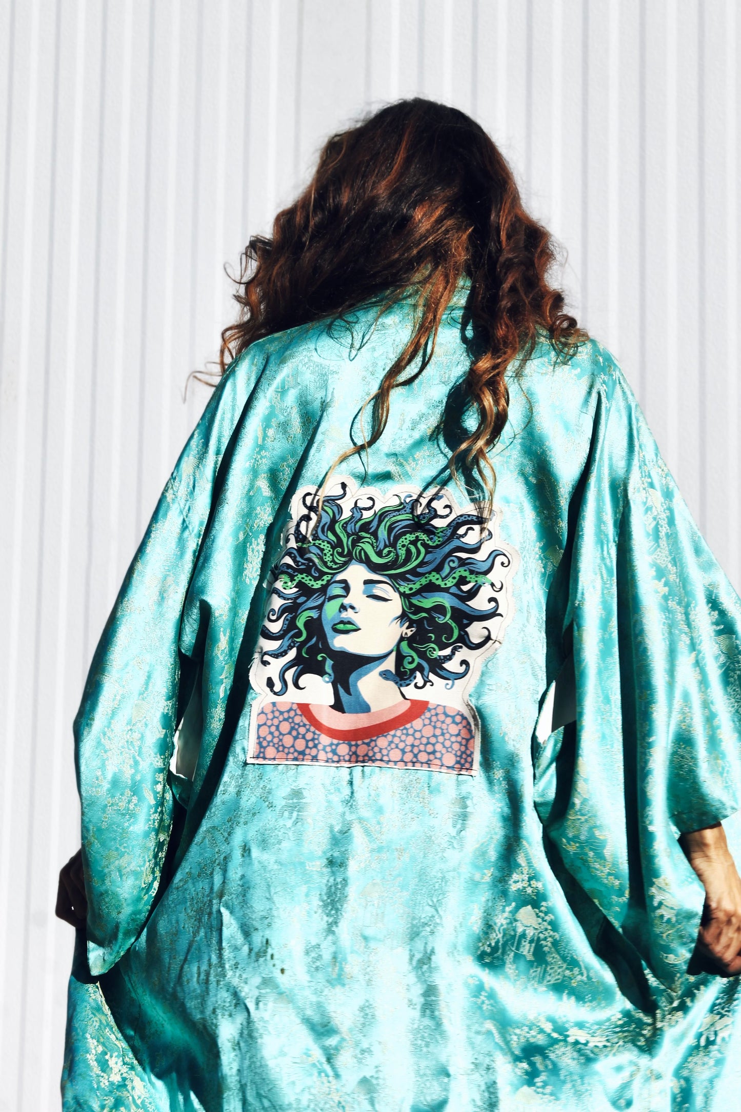 LOOKS CAN KILL custom + TRUE VINTAGE kimono *FOXY FAVE + MADE IN JAPAN* Grown >> turquoise blue + gold stitching