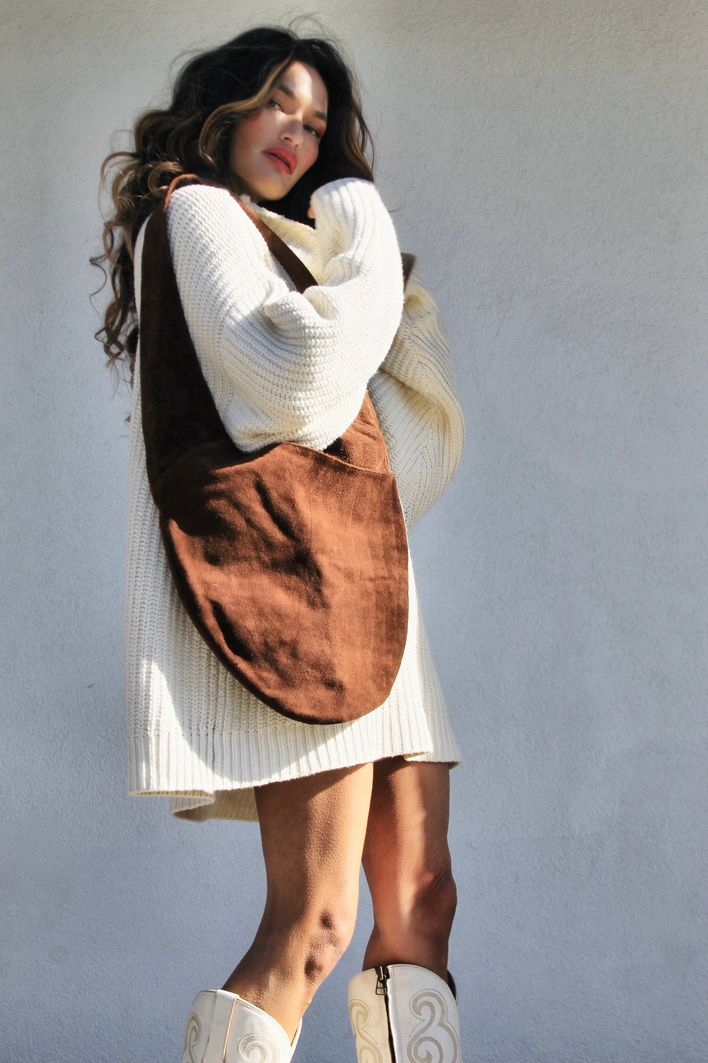 SIDE PIECE suede hobo bag *VINTAGE + 100% GENUINE LEATHER >> chestnut brown