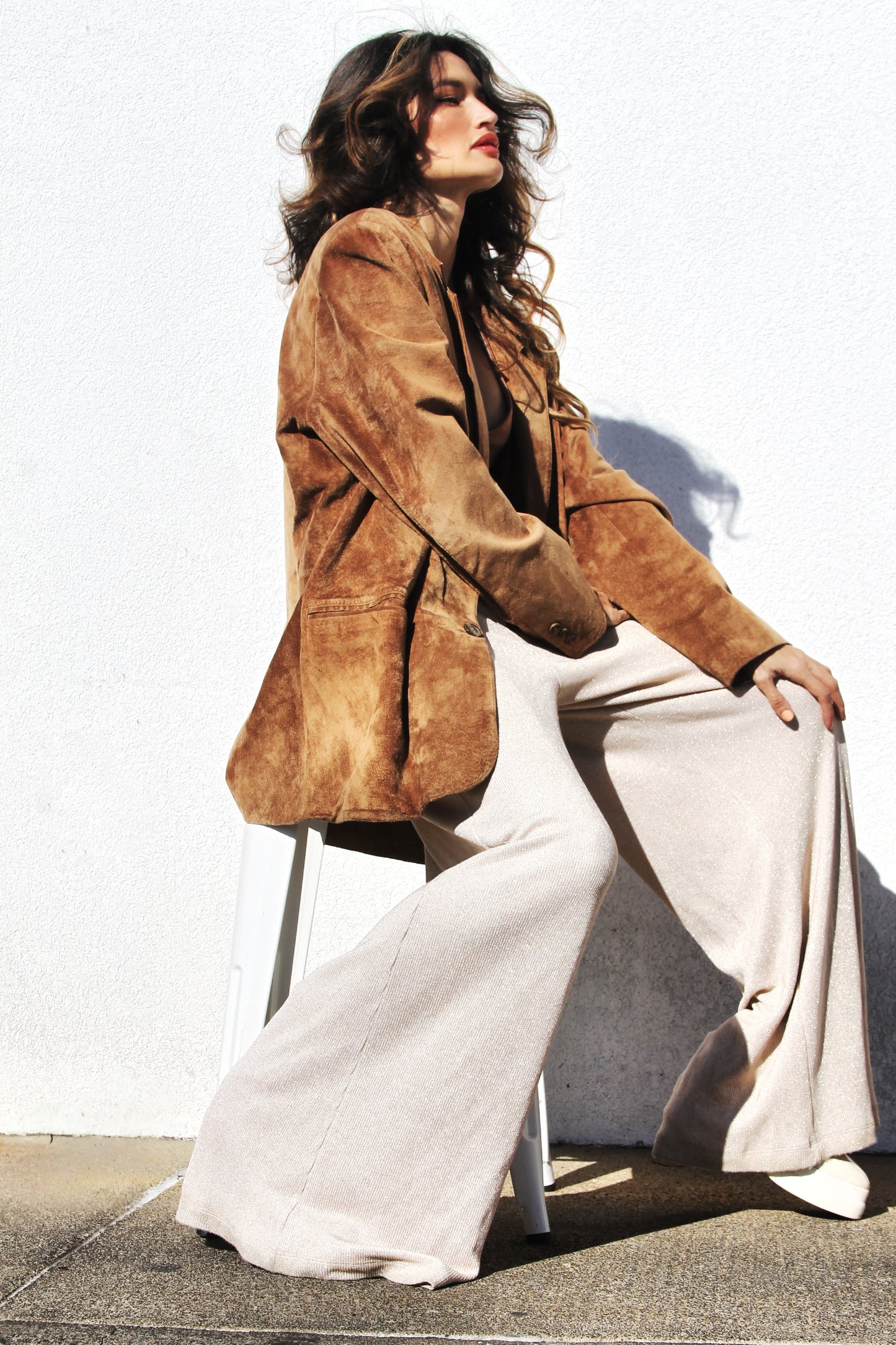 LOWKEY LUXE oversized + suede blazer, size 44R (fits like an XL) *GENUINE LEATHER >> caramel