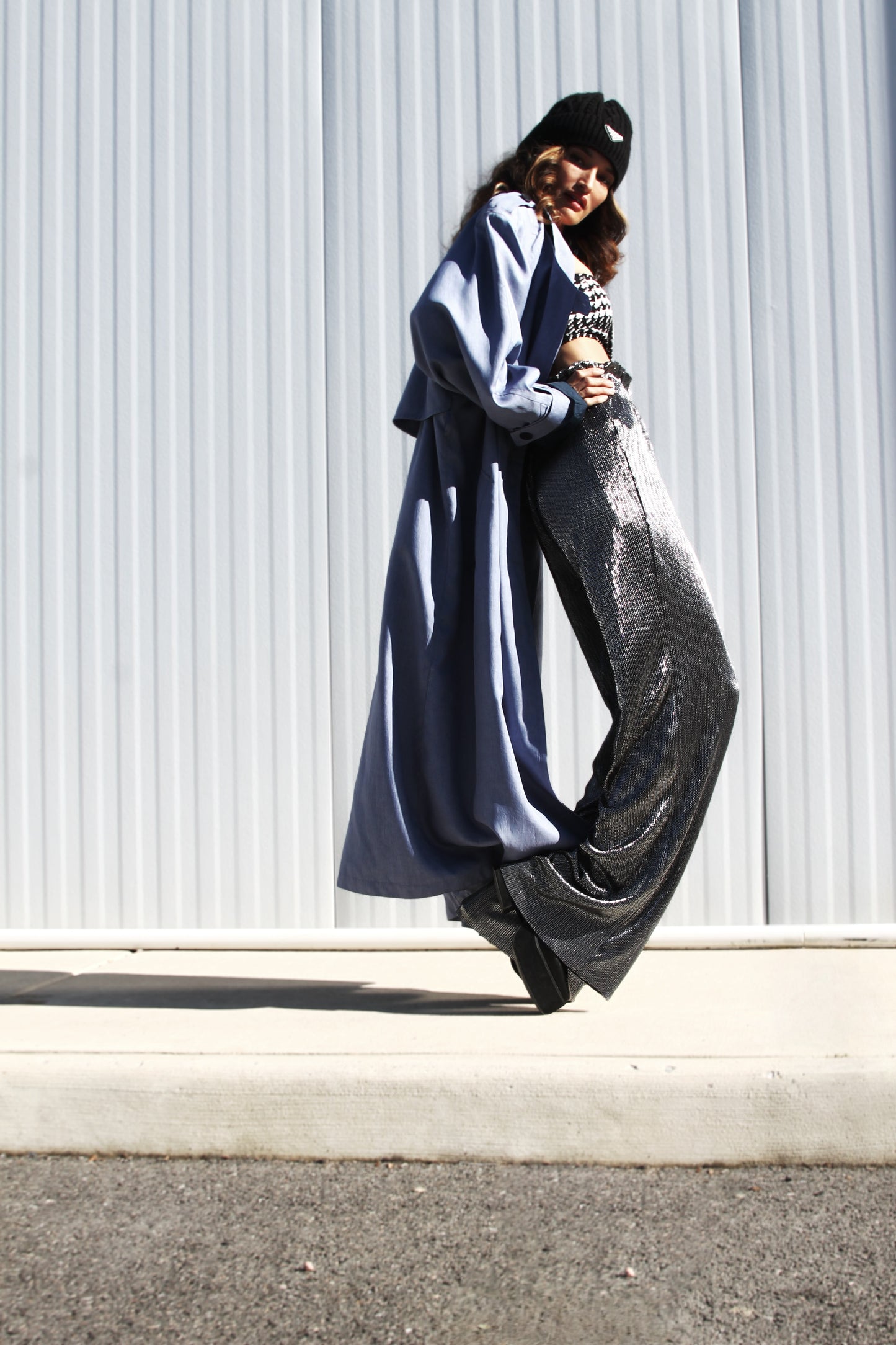 TRENCH KISS super light weight trench coat, size 20 *TRUE VINTAGE* Gallery Woman >> steel blue