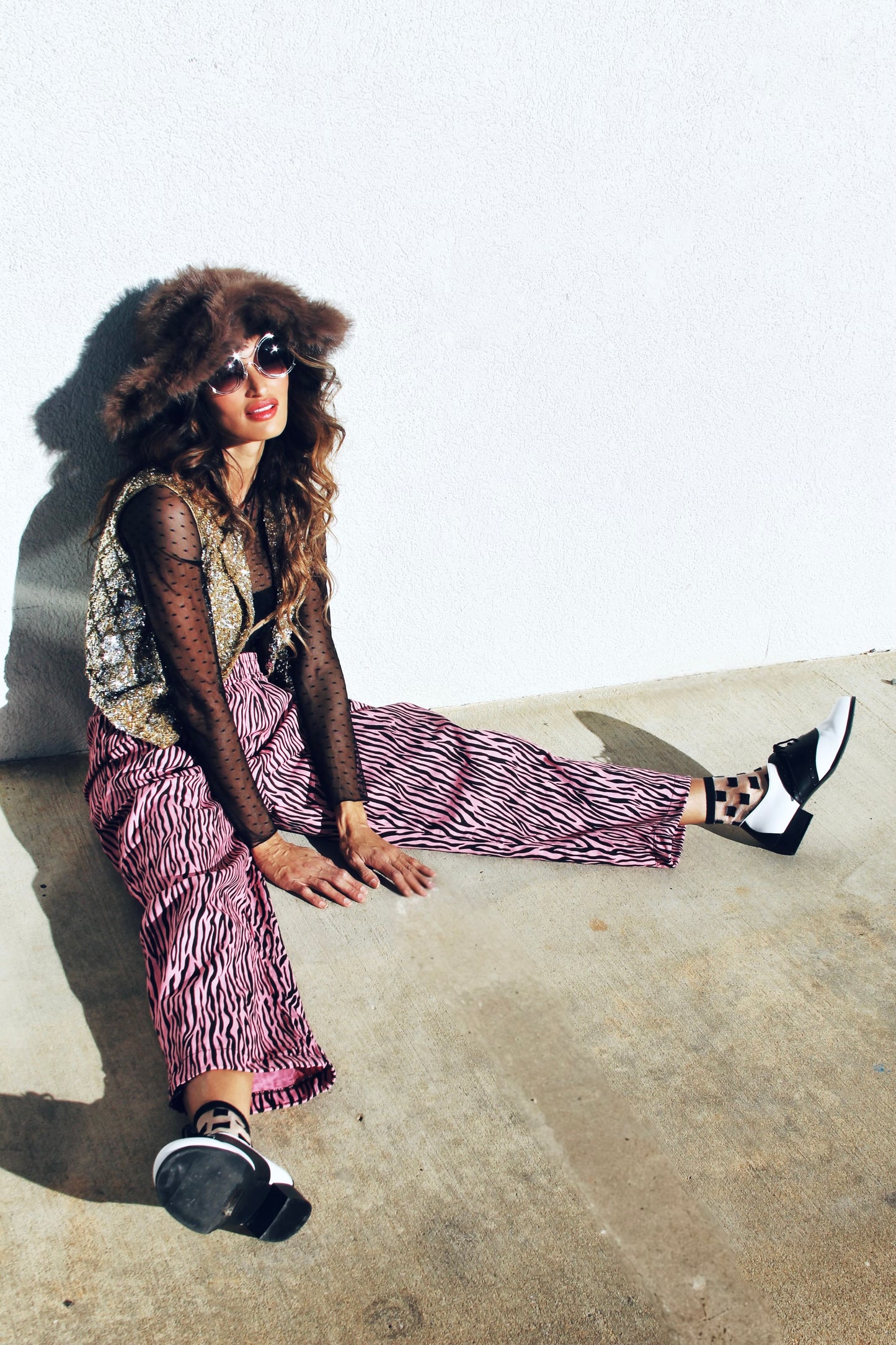 ICONS BE ICONS gold stacked sequins + silk vest, size 12 *FOXY FAVE + TRUE VINTAGE + PURE SILK* >> radiant gold + silver