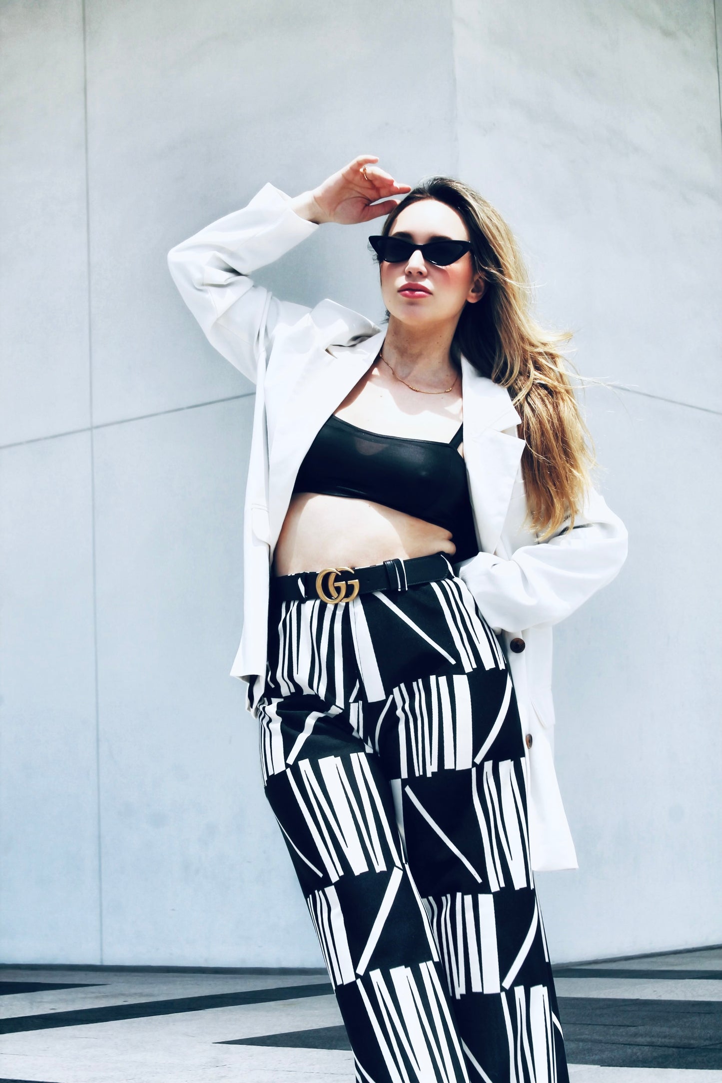 CREAM OF THE CROP shoulder cut out blazer, large >> cream