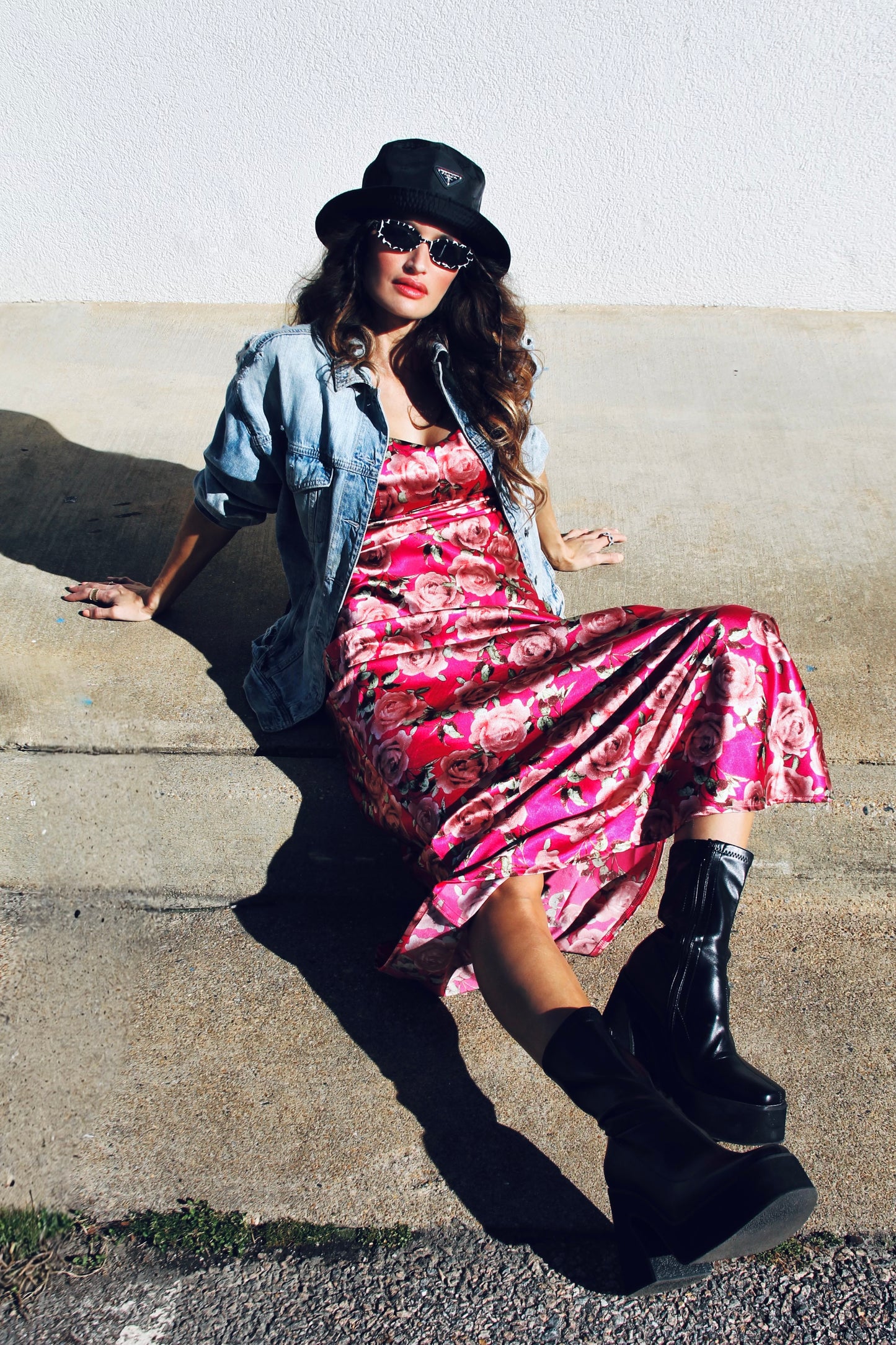 GIRLS RULE BOYZ DROOL hand painted distressed denim jacket, small *FOXY FABLE ORIGINAL + FOXY FAVE* >> light wash + floral