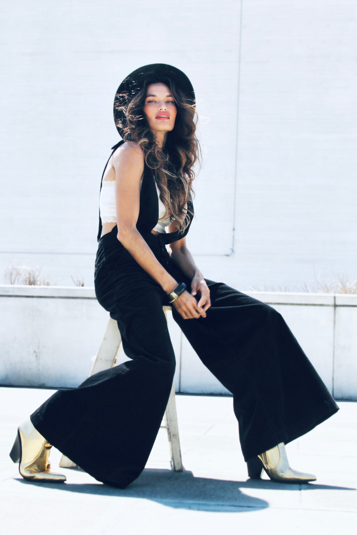 BLACK CAT velvet jumper, size 29, *FREE PEOPLE* >> midnight black