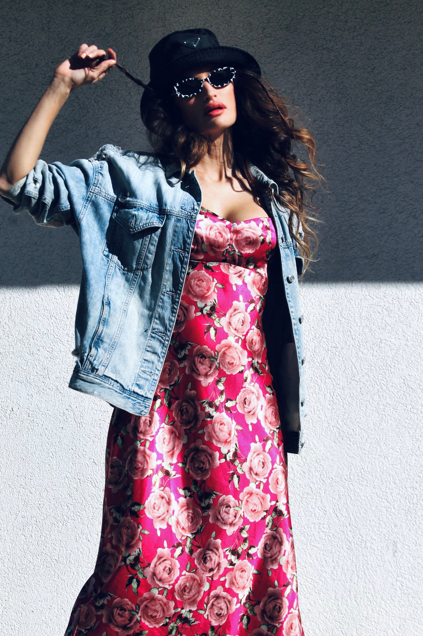 GIRLS RULE BOYZ DROOL hand painted distressed denim jacket, small *FOXY FABLE ORIGINAL + FOXY FAVE* >> light wash + floral