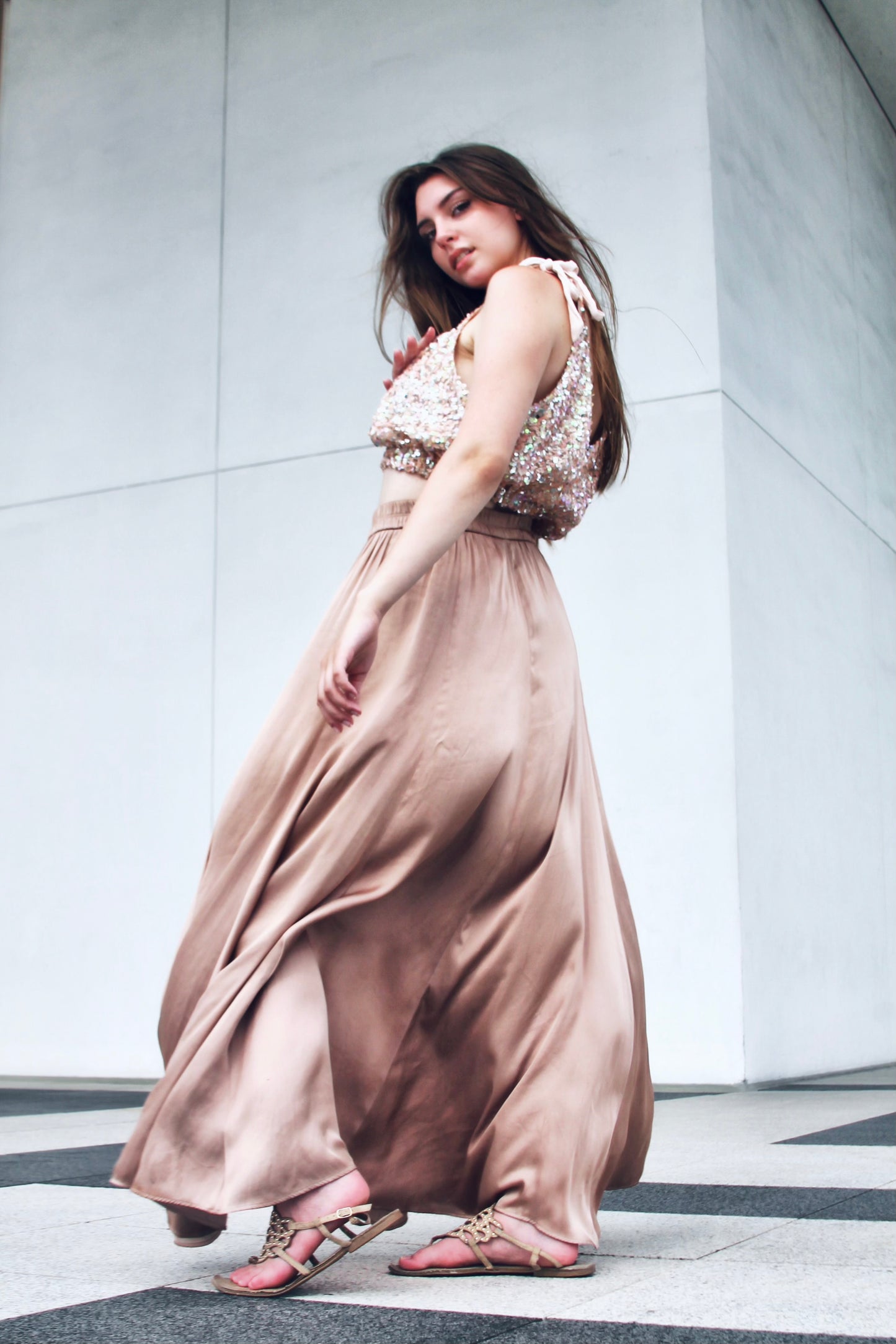 STARDUST sequined ultra crop, oversized XS (fits like an L/XL) *FREE PEOPLE* >> champagne