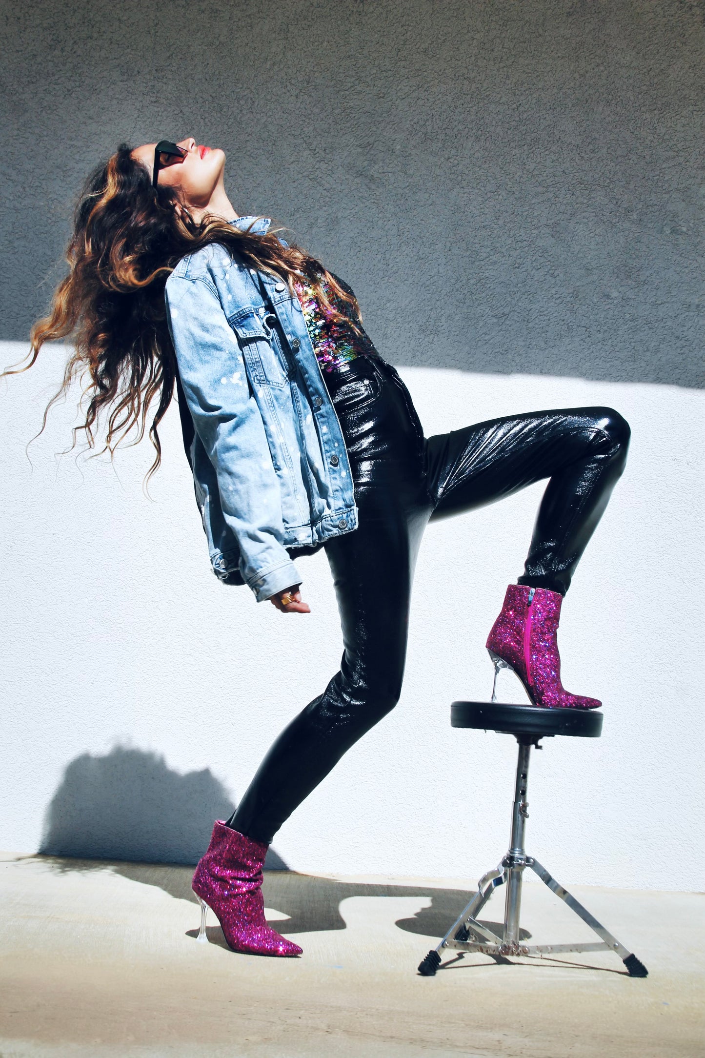 MUSE hand painted + bleach splatter denim jacket, medium *FOXY FABLE ORIGINAL + FOXY FAVE* >> light wash