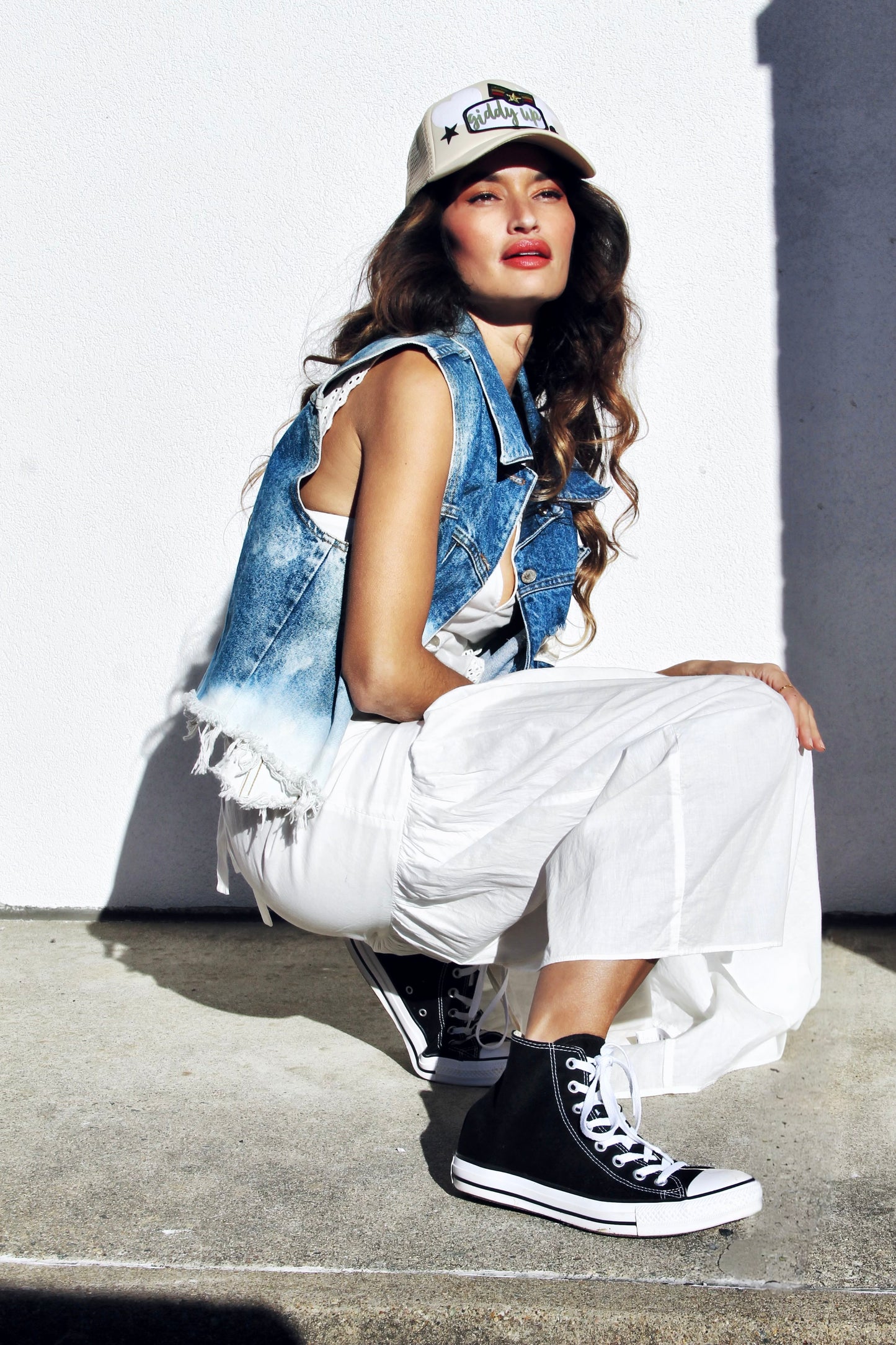 FRILL SEEKER oversized + distressed denim vest *VINTAGE* >> ombré