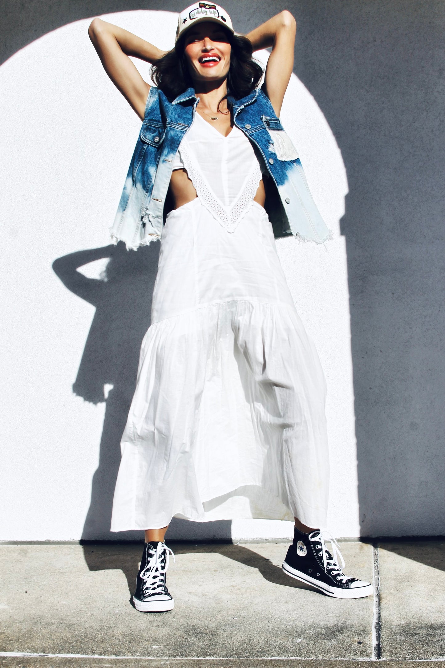 FRILL SEEKER oversized + distressed denim vest *VINTAGE* >> ombré