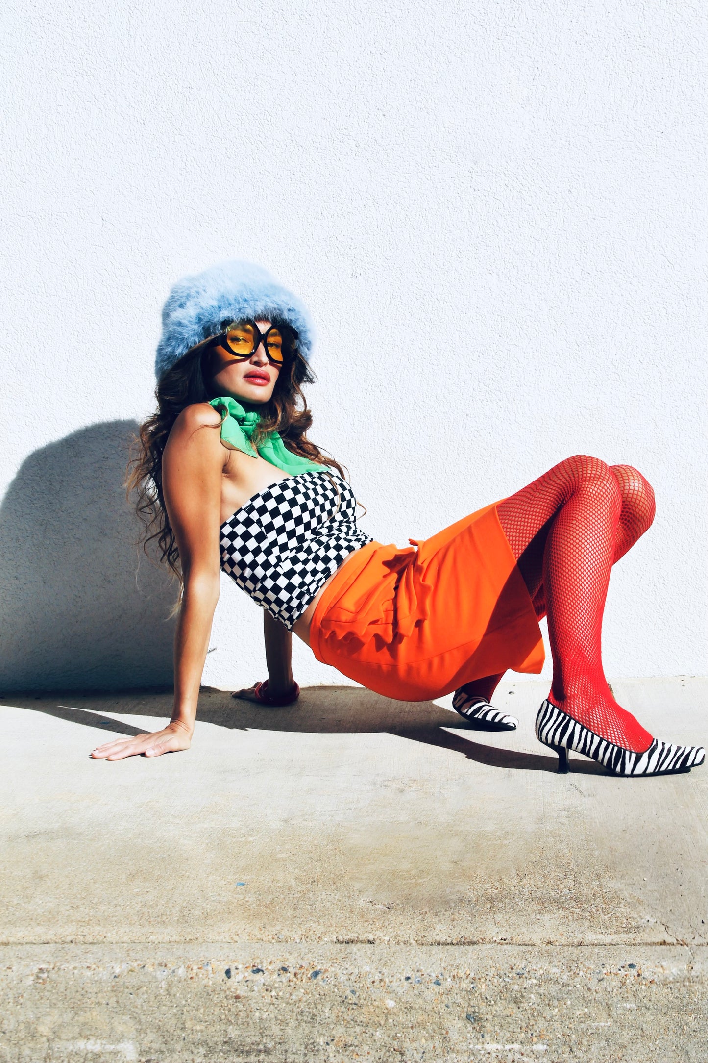 READ MY HIPS retro mini skirt, medium *Victoria Beckham* >> bright orange