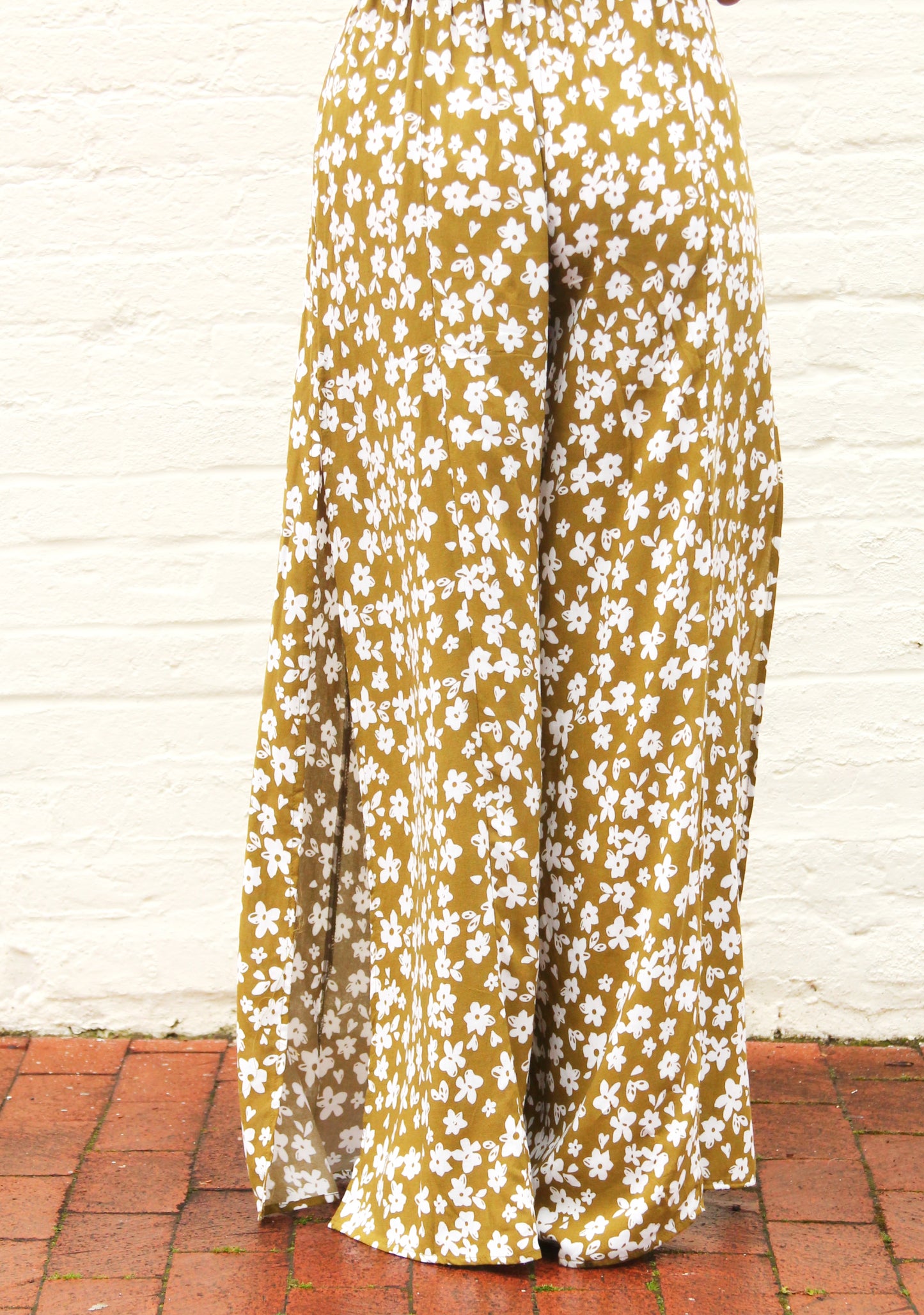 FLOWER PATCH floral wide leg pants with killer slits, small